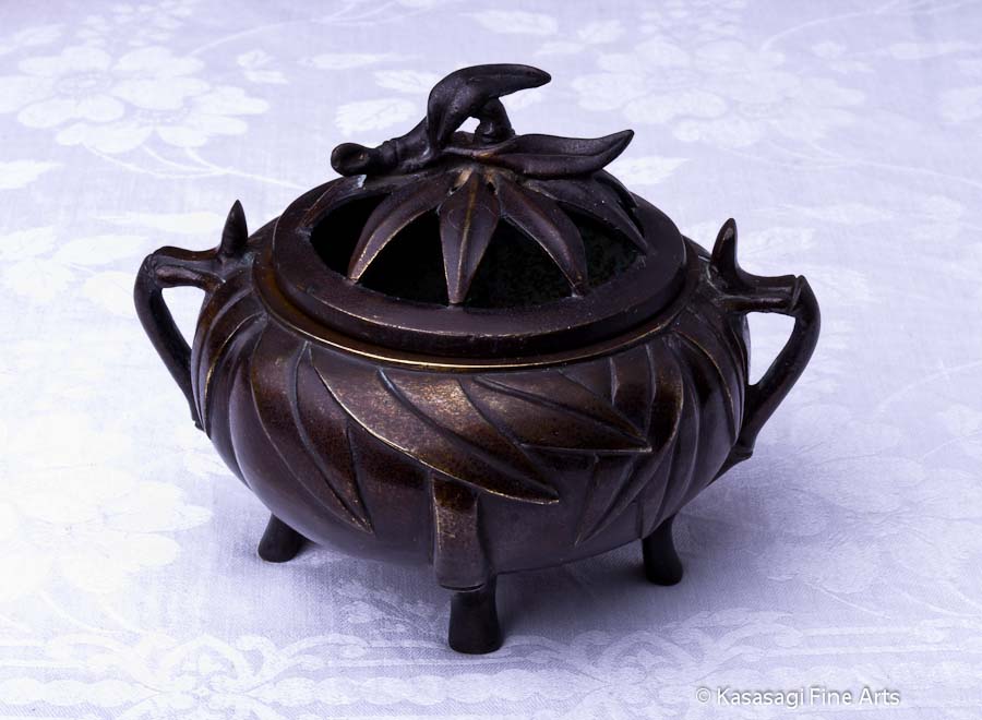 Antique Bronze Koro Featuring Bamboo Leaves