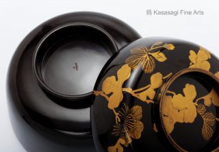 Four Antique Makie Gold Lacquer Covered Bowls