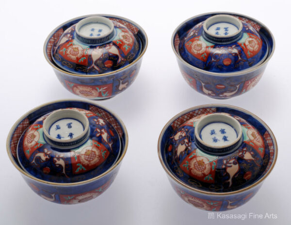 Four Fu Ki Sho Shun IMARI Covered Bowls