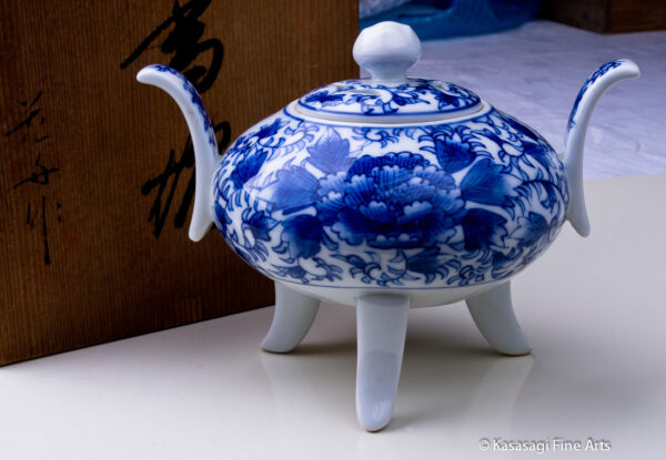 Large Arita Porcelain Koro Signed Fujifune