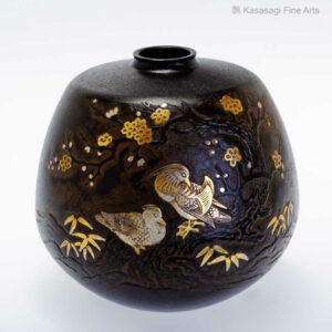 Ryusen Signed Mandarin Duck Bronze Vase